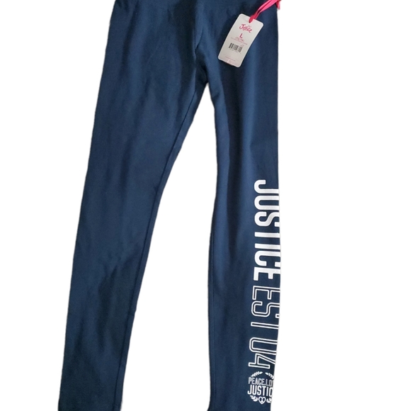 Justice - Picture 4 of 4